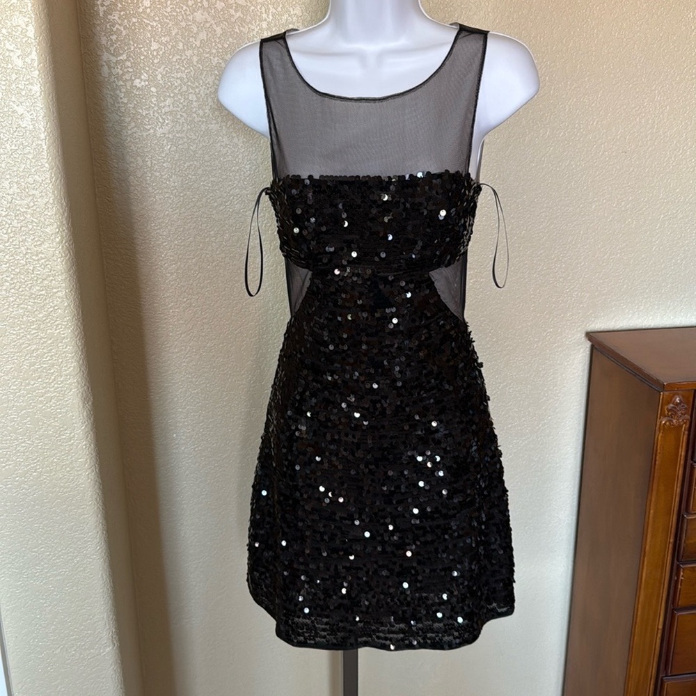 BCBG Max Azria Illusion mesh black sequined cocktail dress size XS - Picture 3 of 15